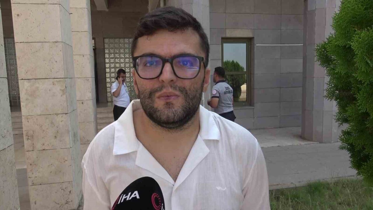 Hatay’ın İskenderun ilçesinde ’tansiyon ölçme’ tartışmasında darbedilen hemşire yaralandı. Başlatılan