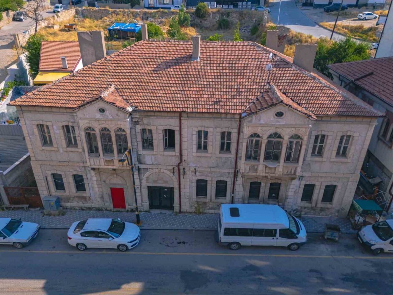 ‘Tarihin Doğayla Buluştuğu Kent’, ‘Kuruluşa ve Kurtuluşa Şahit Olmuş Şehir’