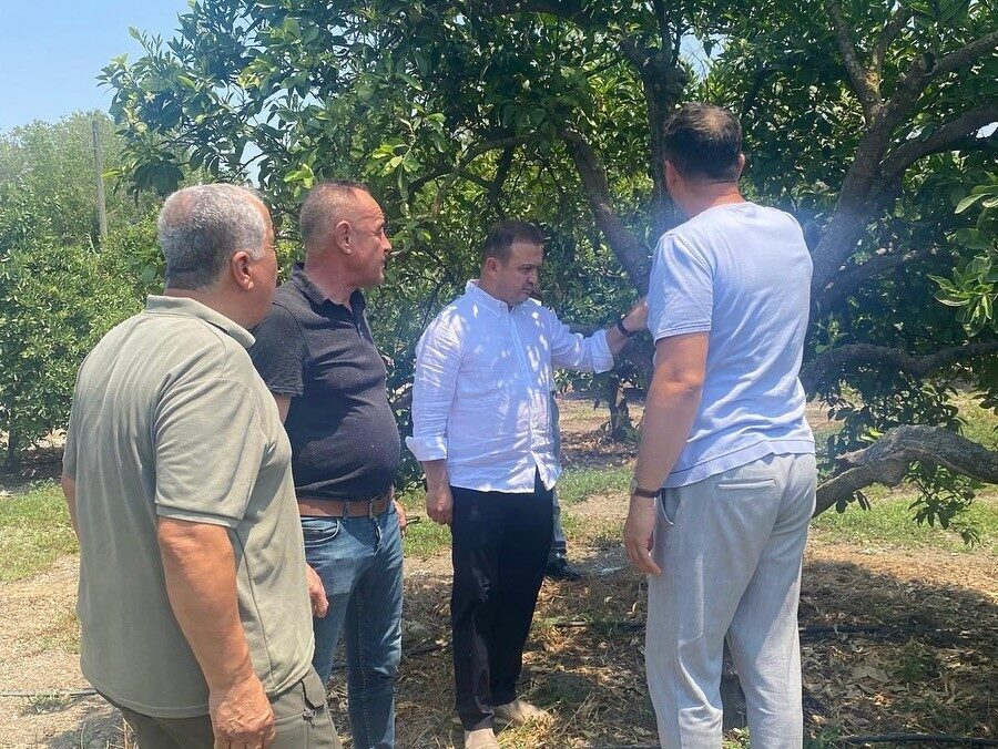 Muğla İl Tarım ve Orman Müdürü Seyfettin Baydar, beraberindeki ilçe