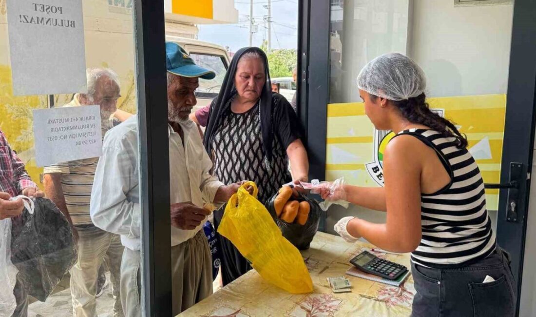 Tarsus Belediyesi, kent genelinde hizmete sunduğu Halk Ekmek Büfeleri ile