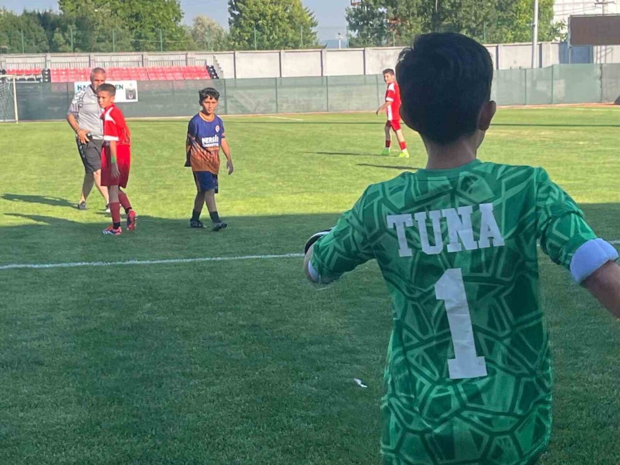 Kütahya’nın Tavşanlı ilçesi, yedinci kez düzenlenen Geleneksel Erdemspor Junior Cup