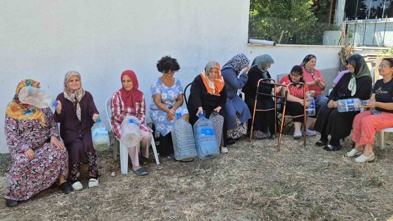 Tekirdağ’ın Marmaraereğlisi ilçesine bağlı Dereağzı Mahallesi’nde yaklaşık bir haftadır süren
