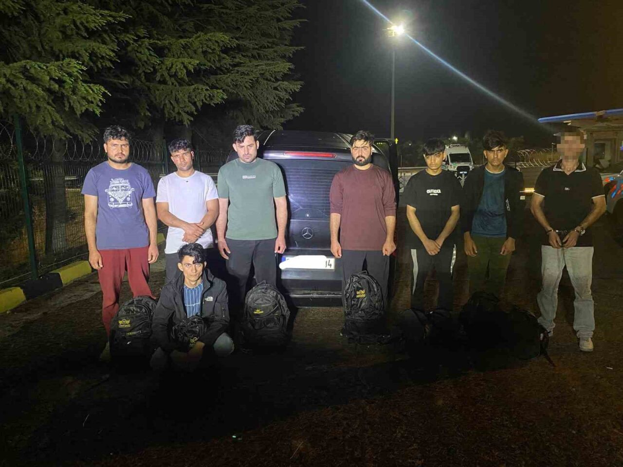 Tekirdağ’ın Ergene ilçesinde jandarma ekiplerince düzenlenen operasyonda 7 düzensiz göçmen