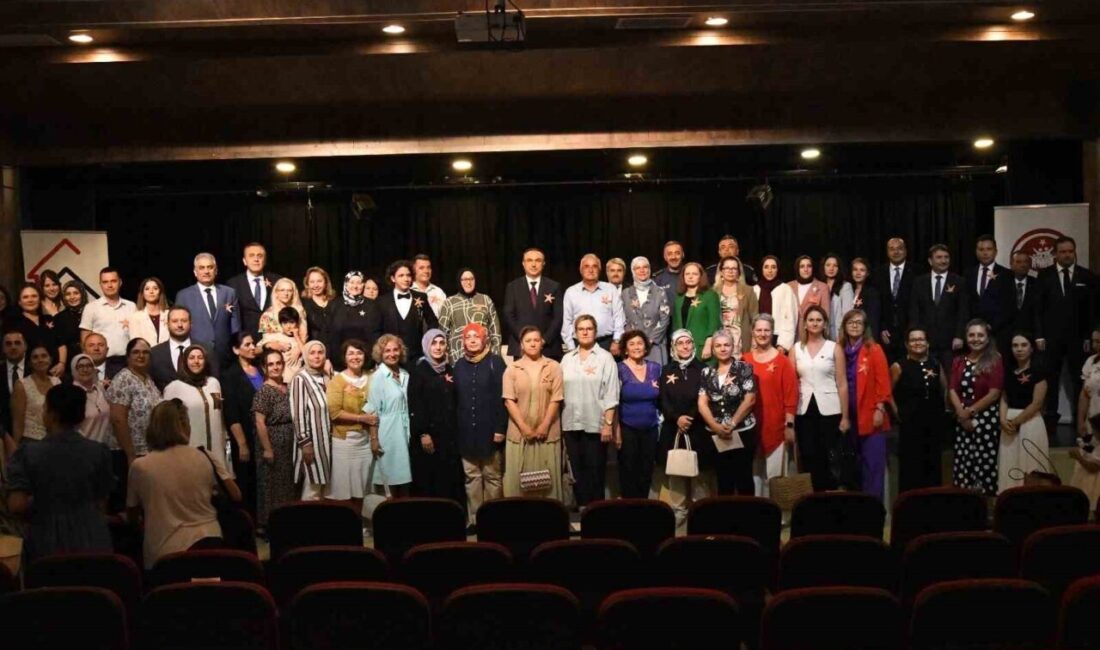 Tekirdağ Valisi Recep Soytürk ve eşi Nurdan Soytürk’ün katılımıyla “Gönül