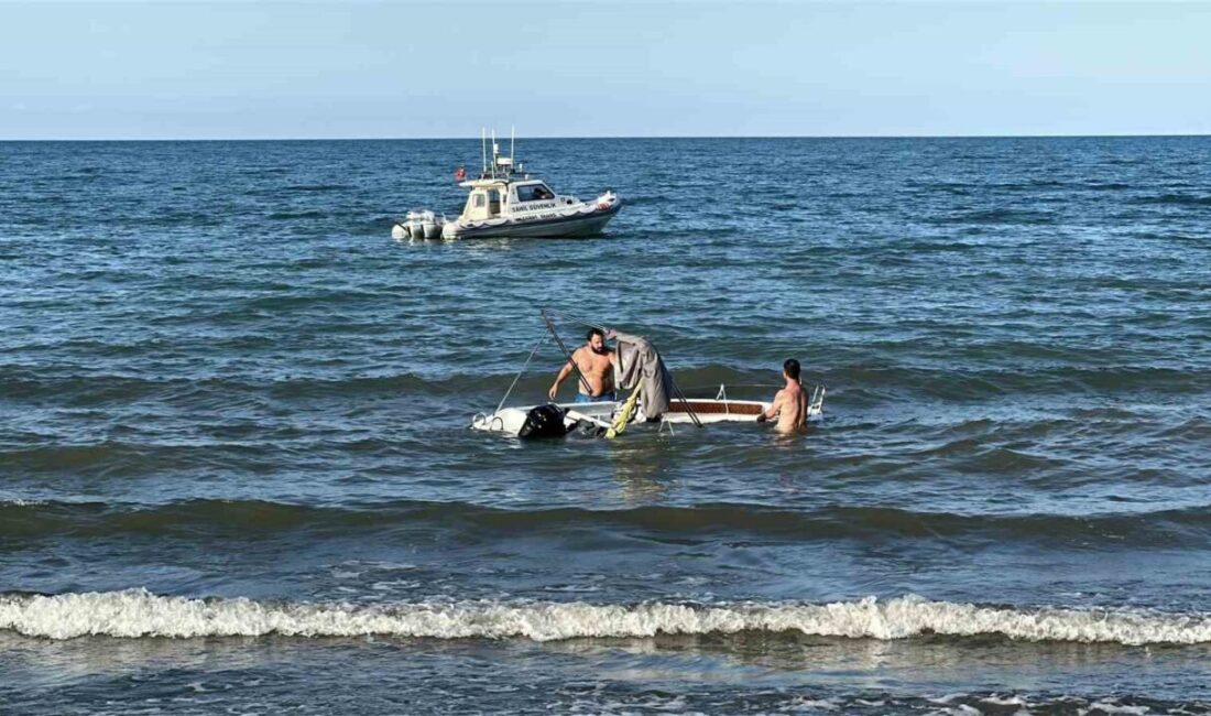 SAMSUN (İHA) – Samsun’un Atakum ilçesinde denize açılan bir tekne