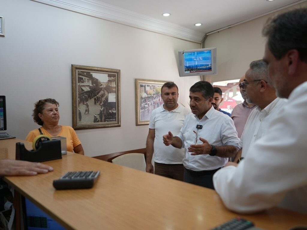 Düzce Belediyesi Temizlik İşleri Müdürlüğü tarafından başlatılan ve şehir genelinde