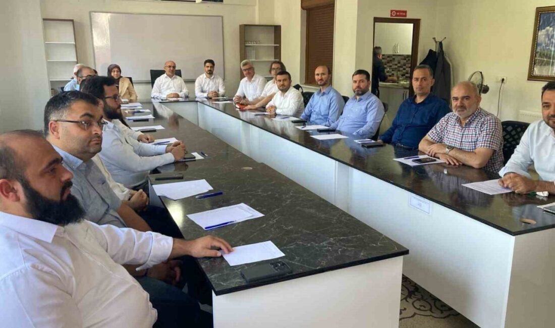 Afyonkarahisar İl Müftülüğü’nce her ay farklı bir ilçede düzenli olarak