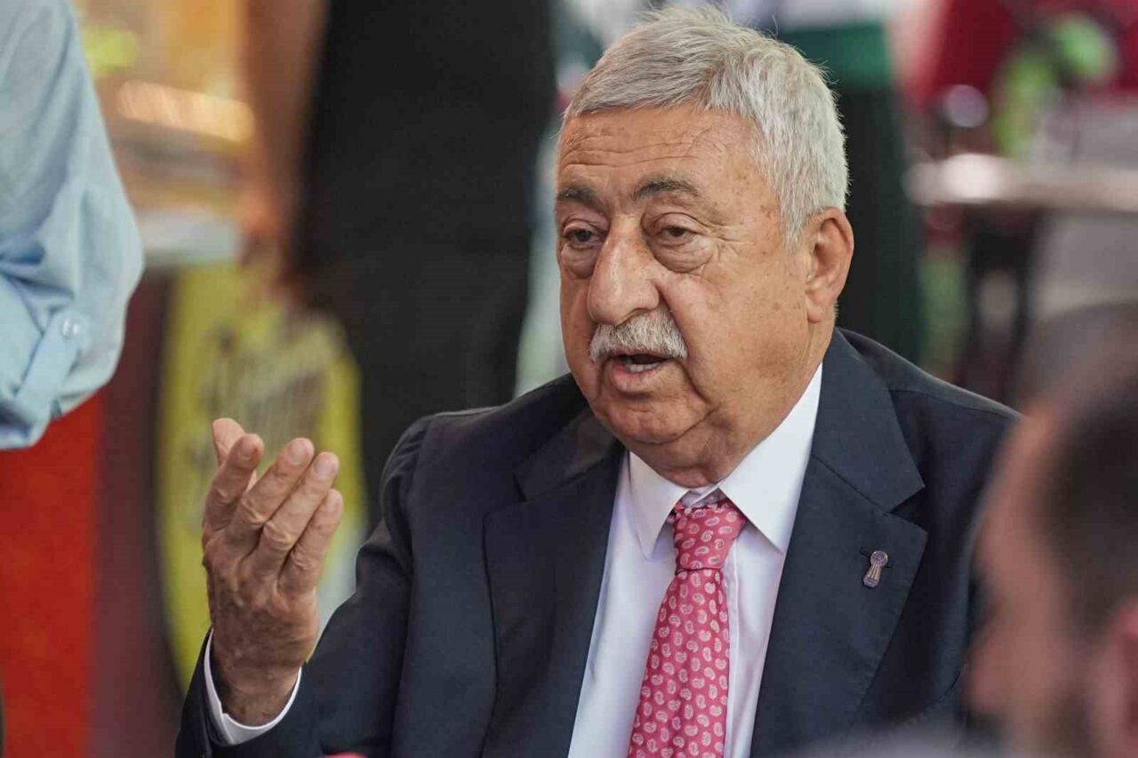 Anaların ve babaların ağlamadığı, silahların bırakıldığı, terörsüz bir Türkiye için