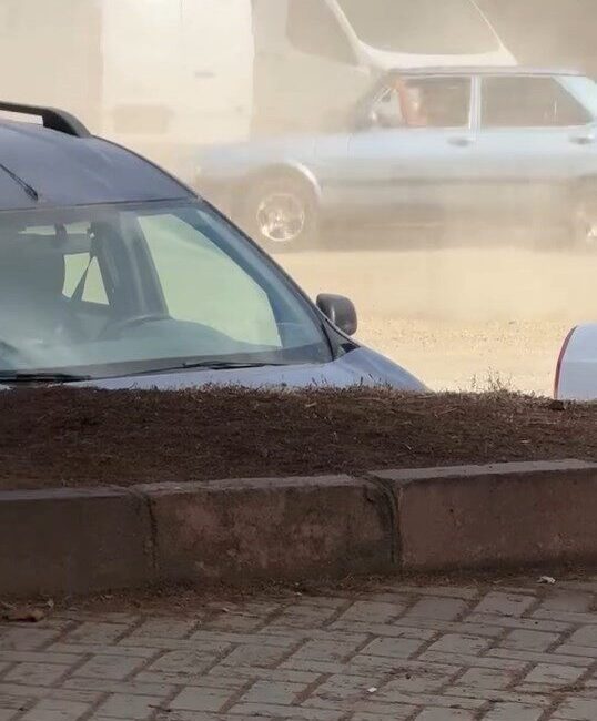 Elazığ’da bir sürücü Tofaş marka aracıyla drift yaptı. O anlar