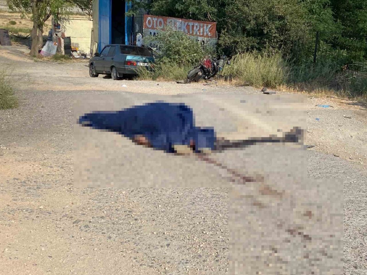 Eskişehir’de Tofaş otomobil ile çarpışan motosikletin sürücüsü hayatını kaybetti. Kaza,