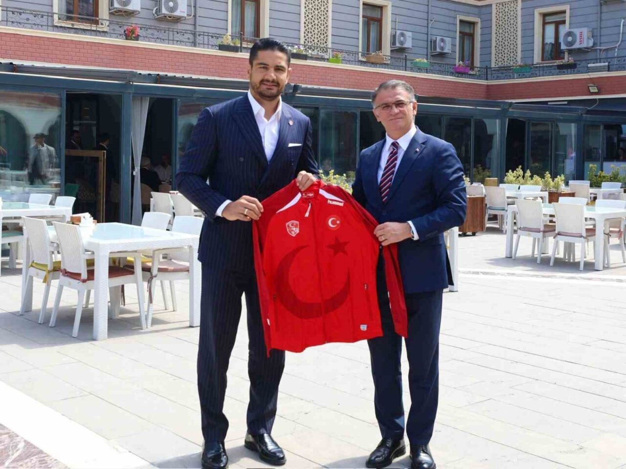 Türkiye Güreş Federasyonu Başkanı Taha Akgül, Doğu ve Güneydoğu Anadolu