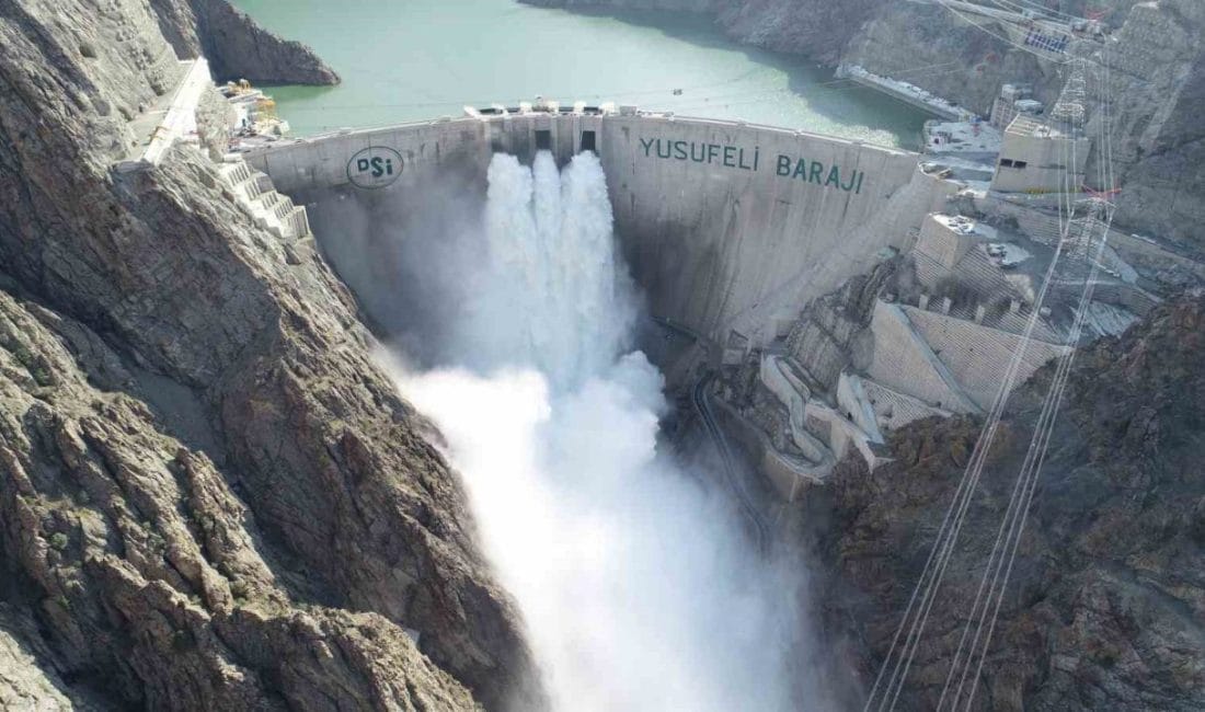Türkiye’nin en yüksek barajı Yusufeli, 3,1 milyar kilovatsaat üretimle milli