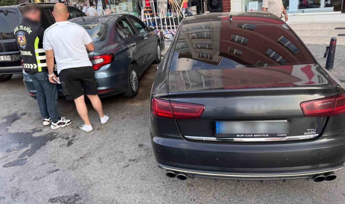 Ümraniye’de, ters yöne girerek trafiği tehlikeye atan ve aracının ‘emniyet