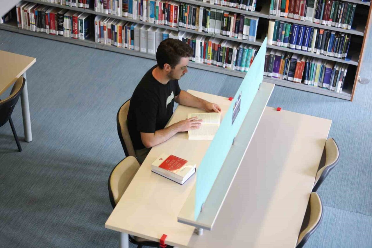 Üniversite tercih dönemi yaklaşırken uzmanlardan öğrencilere önemli tavsiyeler geldi. Uzmanlar,