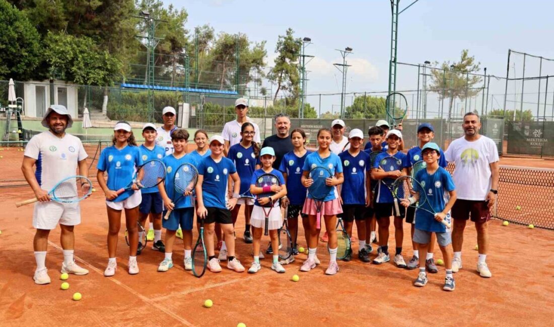 Ürdünlü milli tenisçiler, kamp için Adana’ya geldi. Adana’da 2 haftalık