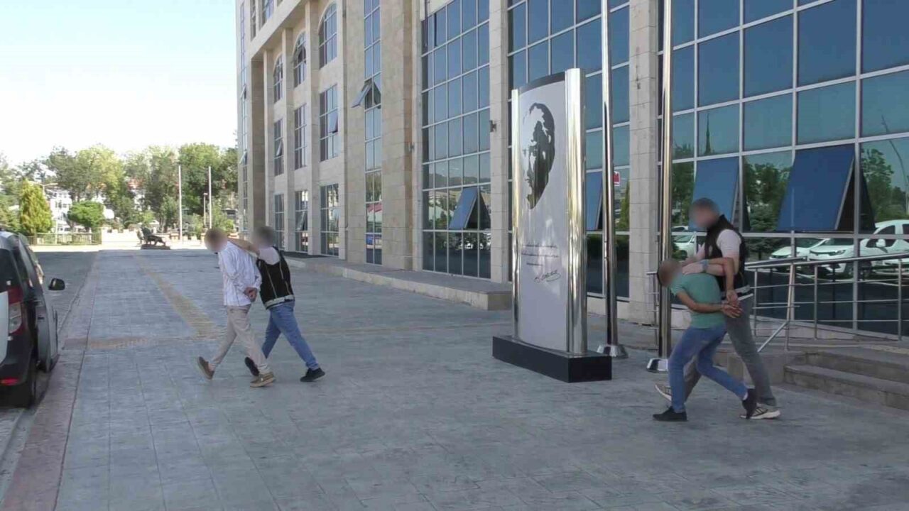 Uşak İl Emniyet Müdürlüğü ekipleri tarafından yapılan uyuşturucu ticaretinin önlenmesine