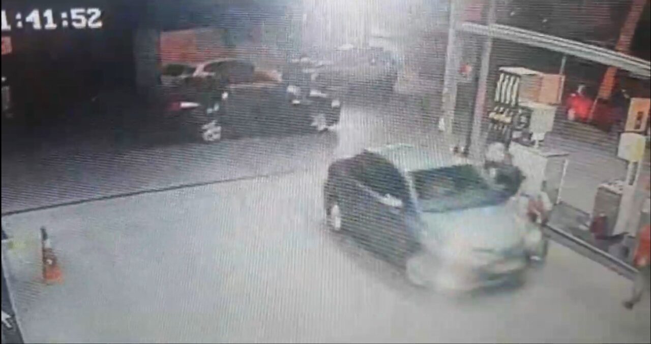 Üsküdar’da bulunan bir akaryakıt istasyonunda, Ordulu iş adamı olarak tanınan