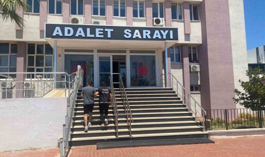 Balıkesir’in Ayvalık ilçesinde; İlçe Emniyet Müdürlüğü bünyesindeki Narkotik Suçlarla Mücadele