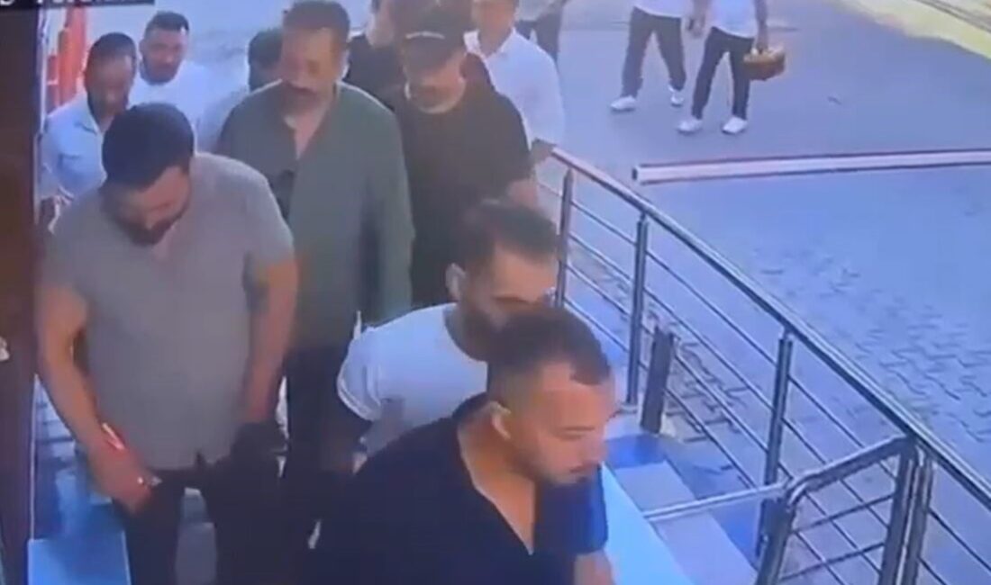 İstanbul Esenyurt’ta binlerce kişinin yaşadığı bir sitede yönetim krizi nedeniyle