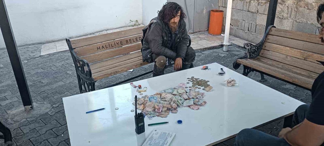 Şanlıurfa’da üzerinden 20 bin Türk Lirası çıkan yabancı uyruklu dilenci,