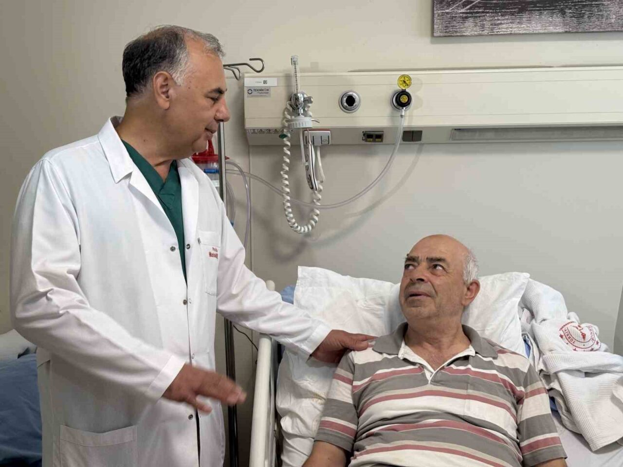 İstanbul’da kahvaltı hazırlarken üzerine kaynar çaydanlık devrilen 70 yaşındaki Talip