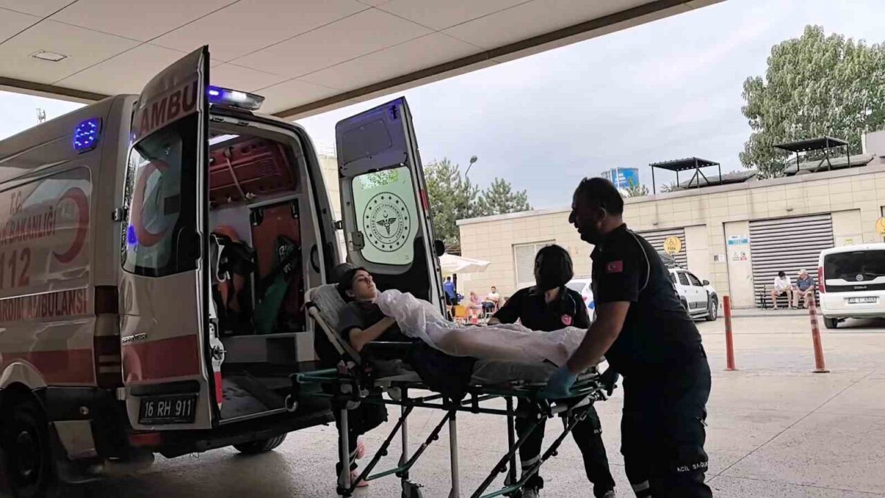 Bursa’nın İnegöl ilçesinde Gross 16 zincir marketin bir şubesinde üzerine