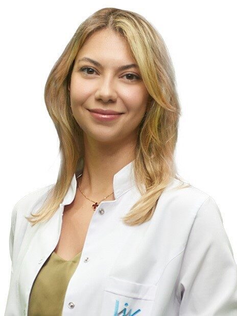 Dermatoloji Uzmanı Dr. Gül Şekerlisoy Tatar, yaz aylarında dermokozmetik işlemlere