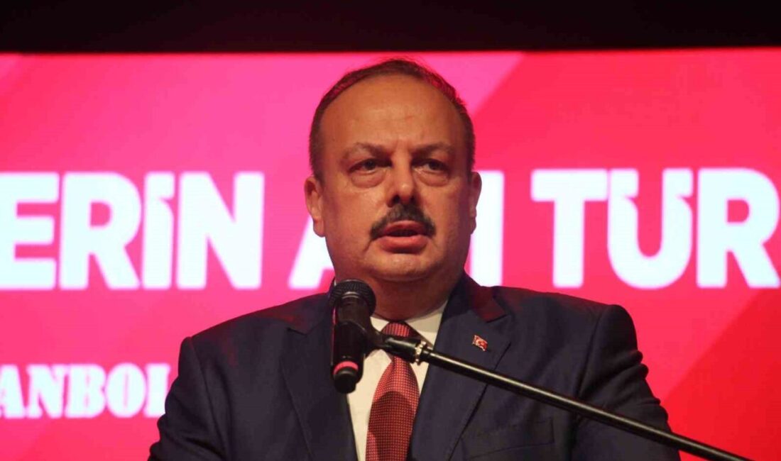 Aydın’da düzenlenen ’15 Temmuz Demokrasi ve Milli Birlik Günü’ programına