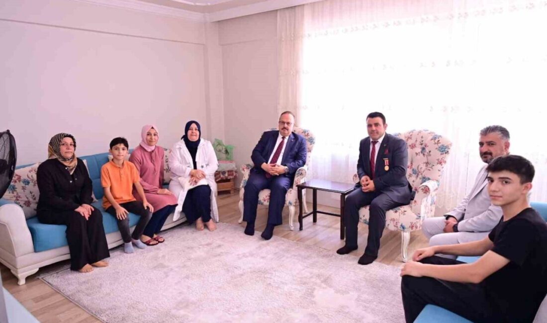 15 Temmuz hain darbe girişiminin yıldönümünde Vali Yakup Canbolat ve