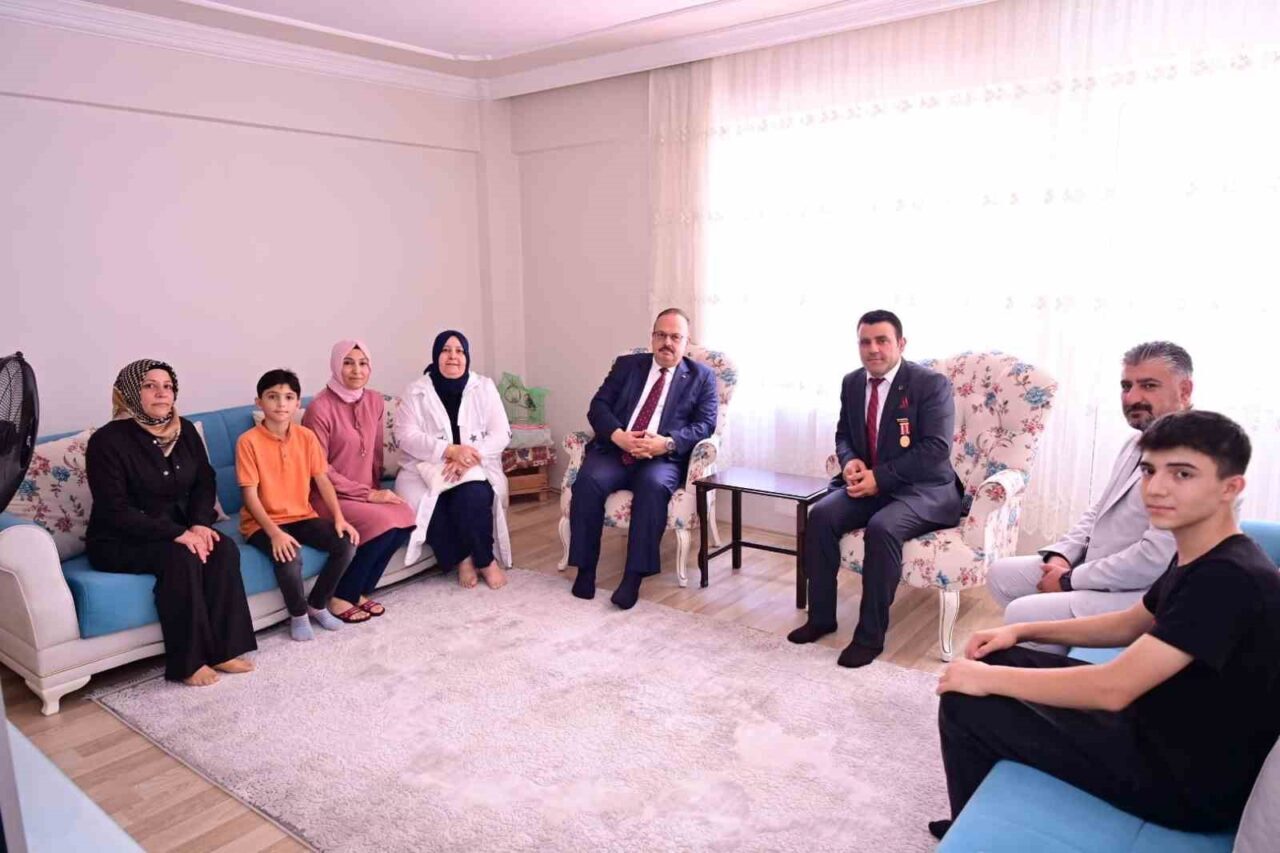 15 Temmuz hain darbe girişiminin yıldönümünde Vali Yakup Canbolat ve