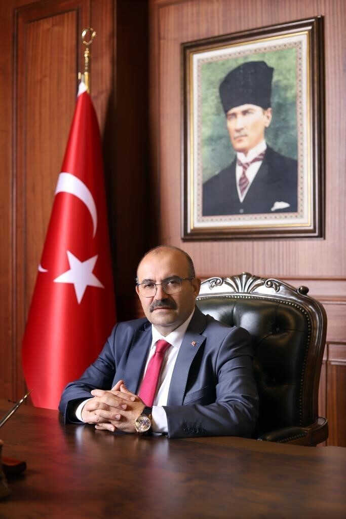 Balıkesir Valisi İsmail Ustaoğlu 15 Temmuz Demokrasi ve Milli Birlik