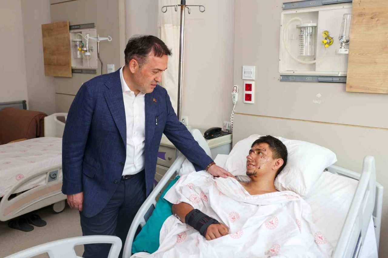 Bilecik Valisi Faik Oktay Sözer, Bilecik Eğitim ve Araştırma Hastanesi’ni