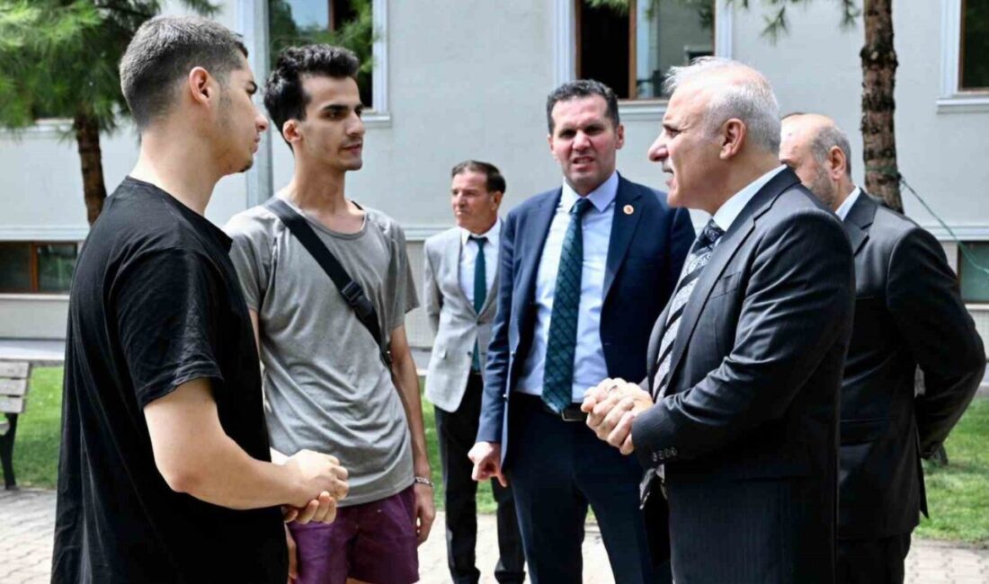 Diyarbakır Valisi Murat Zorluoğlu 2025-2026 eğitim-öğretim yılı öncesinde kentteki yükseköğretim
