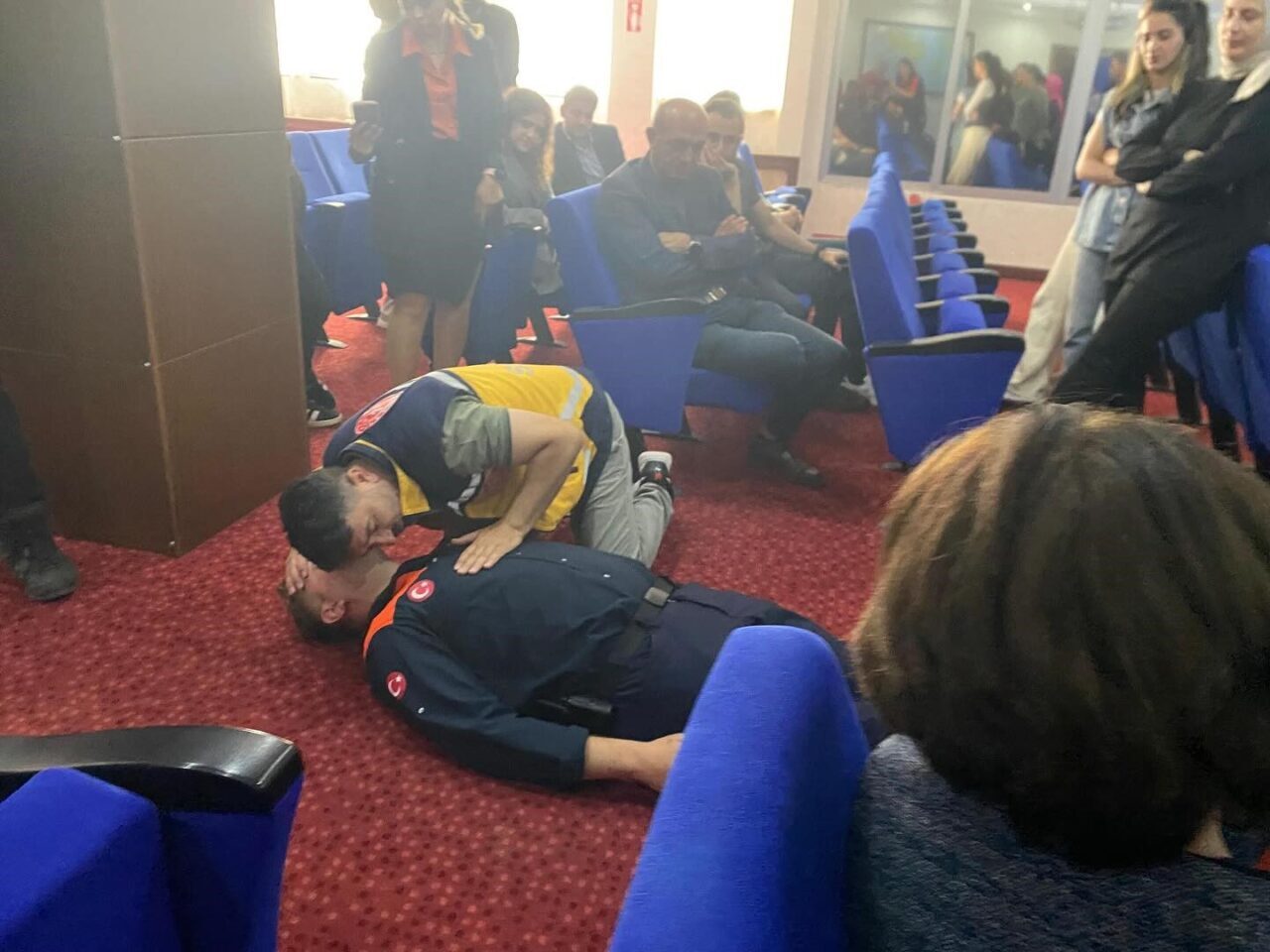 Ardahan AFAD ekipleri muhtemel bir yangın anında yapılması gerekenlerle ilgili