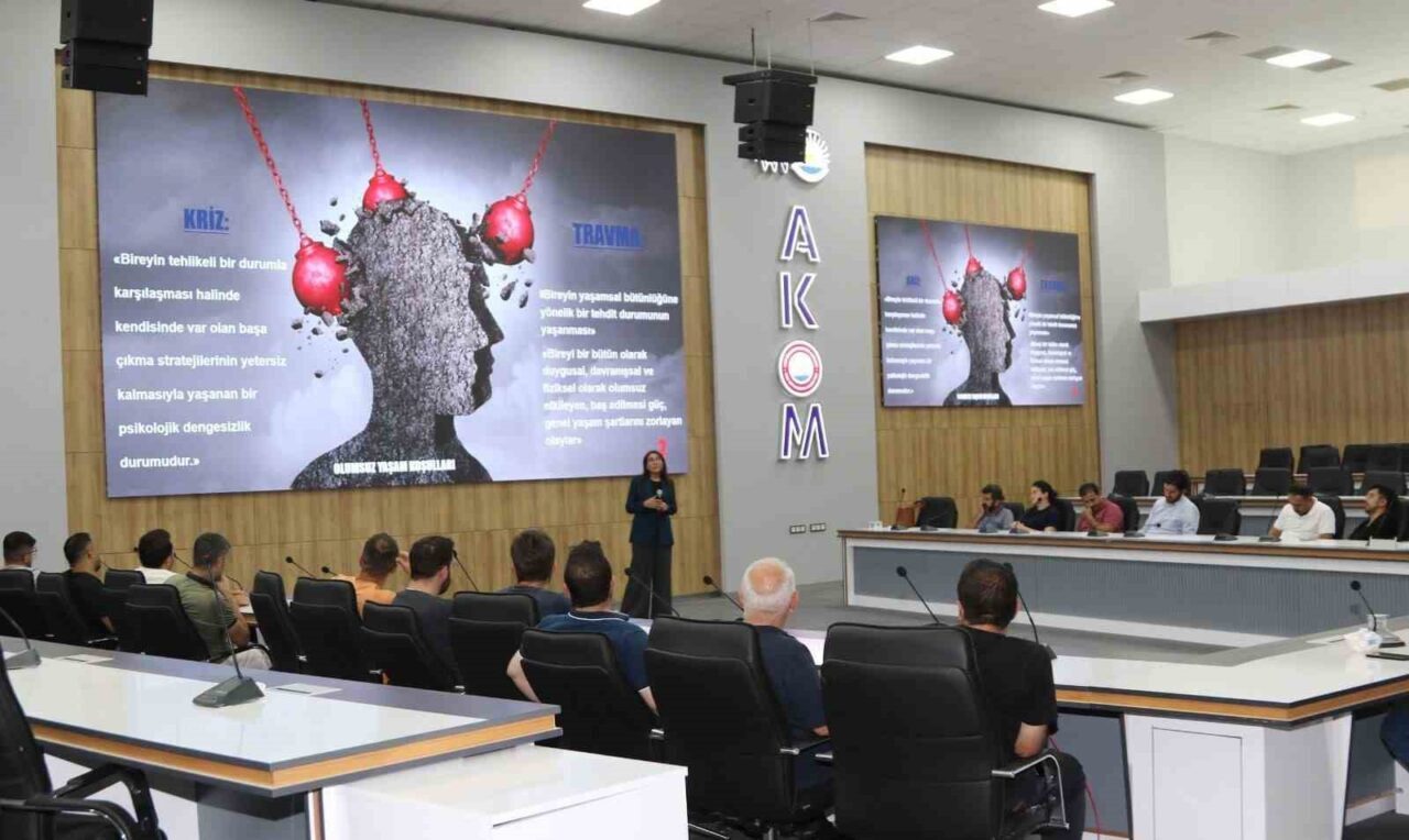 Van Büyükşehir Belediyesi personellerine yönelik, afet ve acil durumlara hazırlık