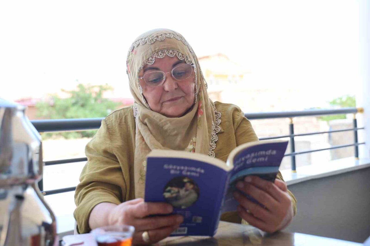 Vatan hasretini şiirlere döken gurbetçi Nebiha Yüksel Yücel, 2 şiir