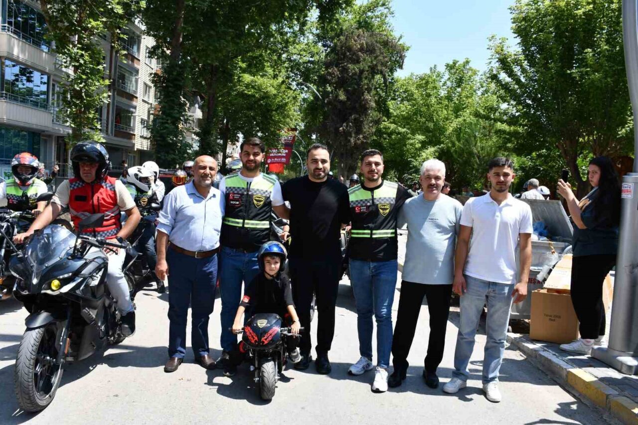 Samsun’un Vezirköprü ilçesinde bu yıl 3’üncüsü düzenlenen Vezirköprü Motosiklet Festivali