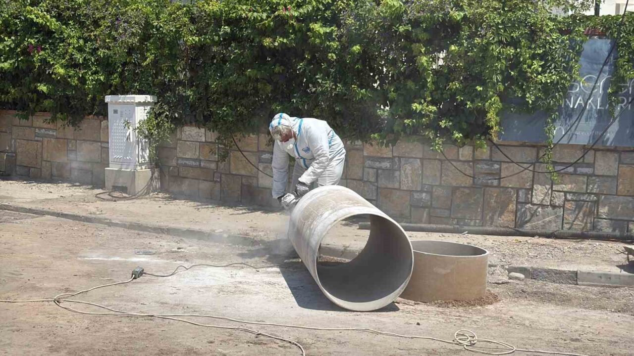 Muğla’nın Bodrum ilçesinde ana su isale hattında patlama meydana geldi.