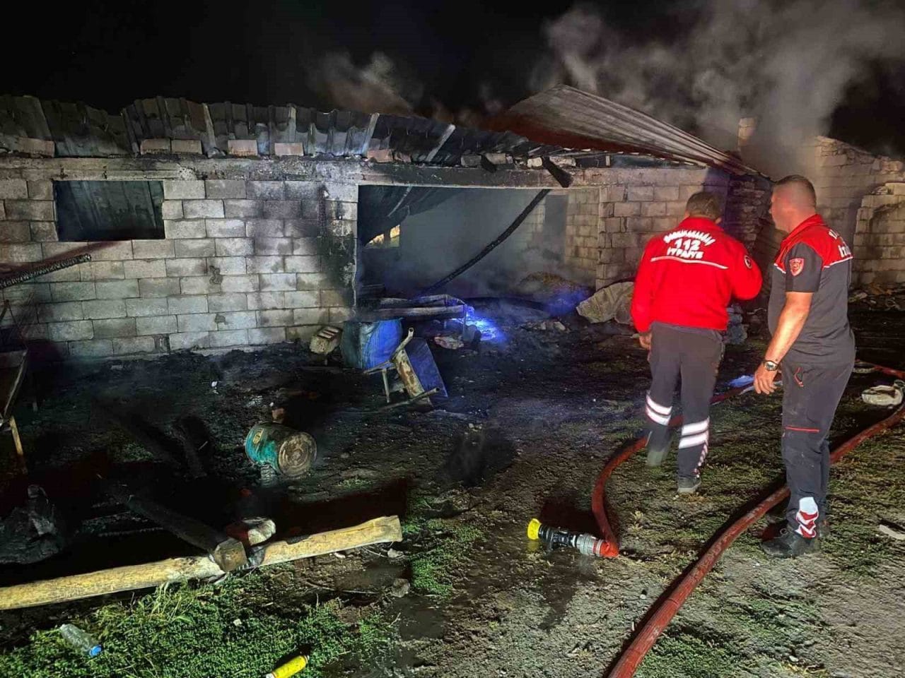 Isparta’nın Yalvaç ilçesine bağlı Koruyaka köyünde gece saatlerinde çıkan besihane