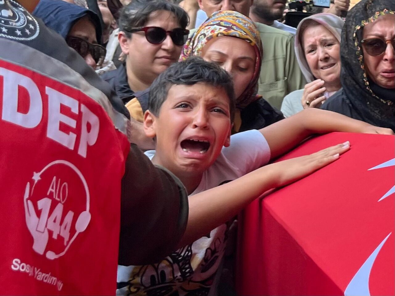 Eskişehir’deki yangında şehit olan Eyüp Dereli’nin cenaze töreni Tarım ve