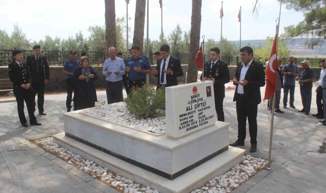 Gaziantep’in Yavuzeli ilçesinde, 15 Temmuz Demokrasi ve Milli Birlik Günü