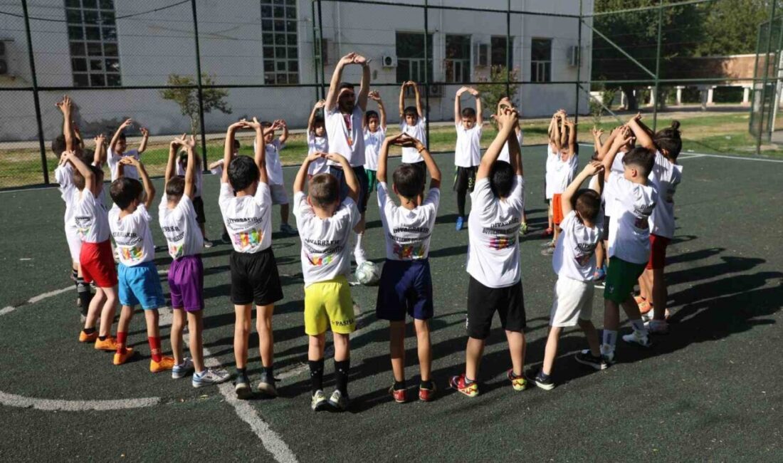 Diyarbakır Büyükşehir Belediyesi’nin düzenlediği ücretsiz Yaz Spor Okulları, 11 branşta