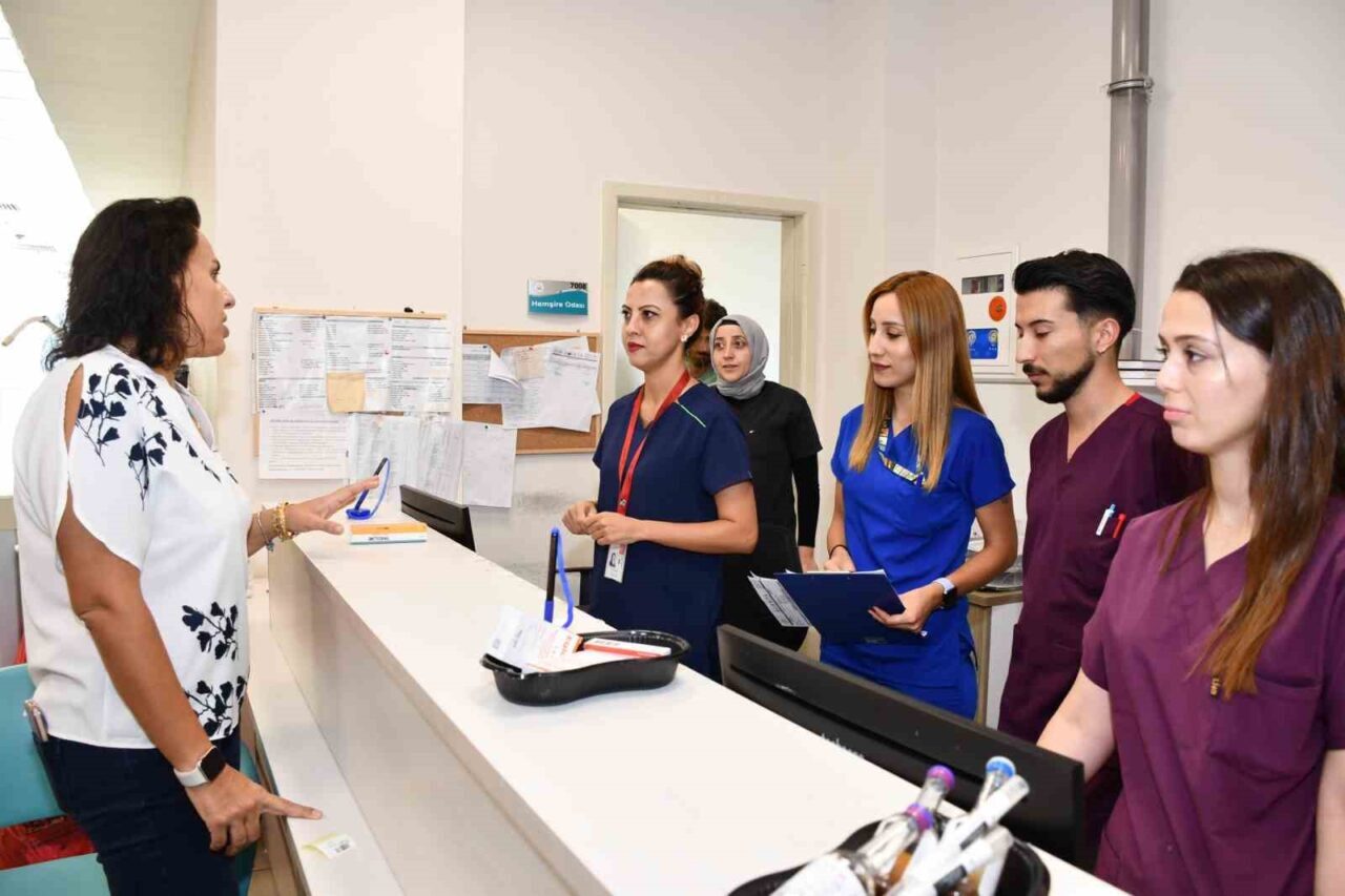 Alanya Eğitim ve Araştırma Hastanesi Başhekimi Prof. Dr. Banu Karakuş