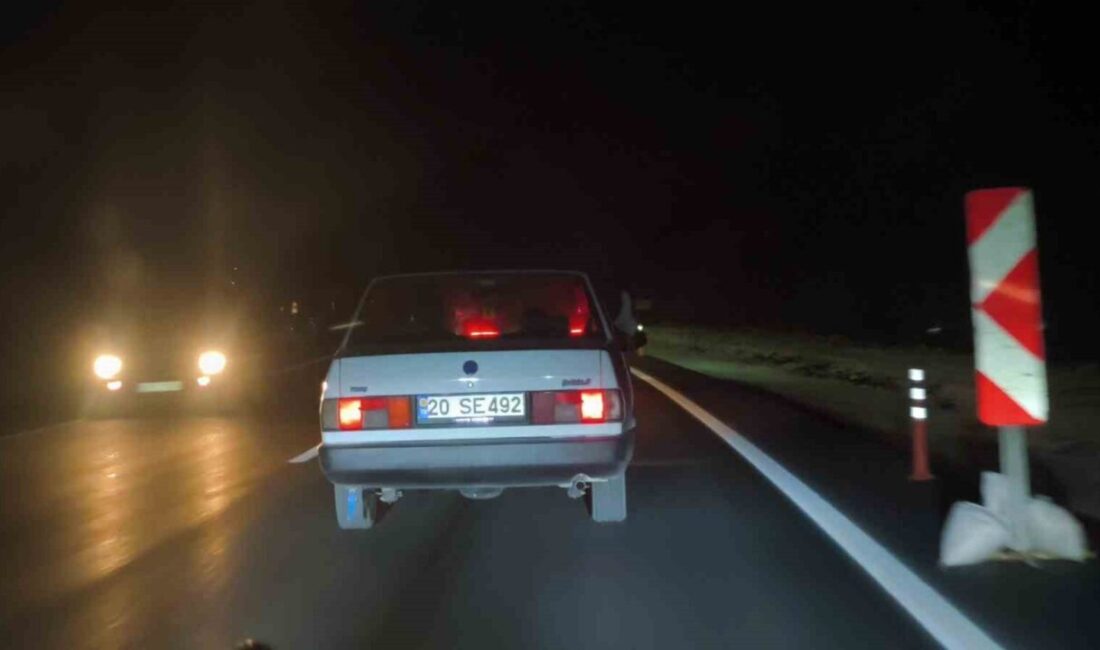 Denizli İl Emniyet Müdürlüğü, sağ ön koltuktaki yolcunun ayaklarını camdan