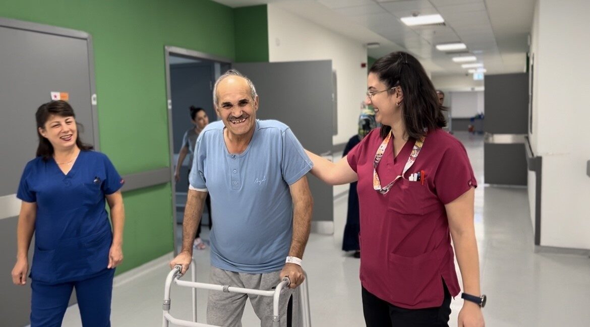 Manisa Şehir Hastanesi’nde ilk kez gerçekleştirilen kompleks pelvis kırık-çıkığı (leğen