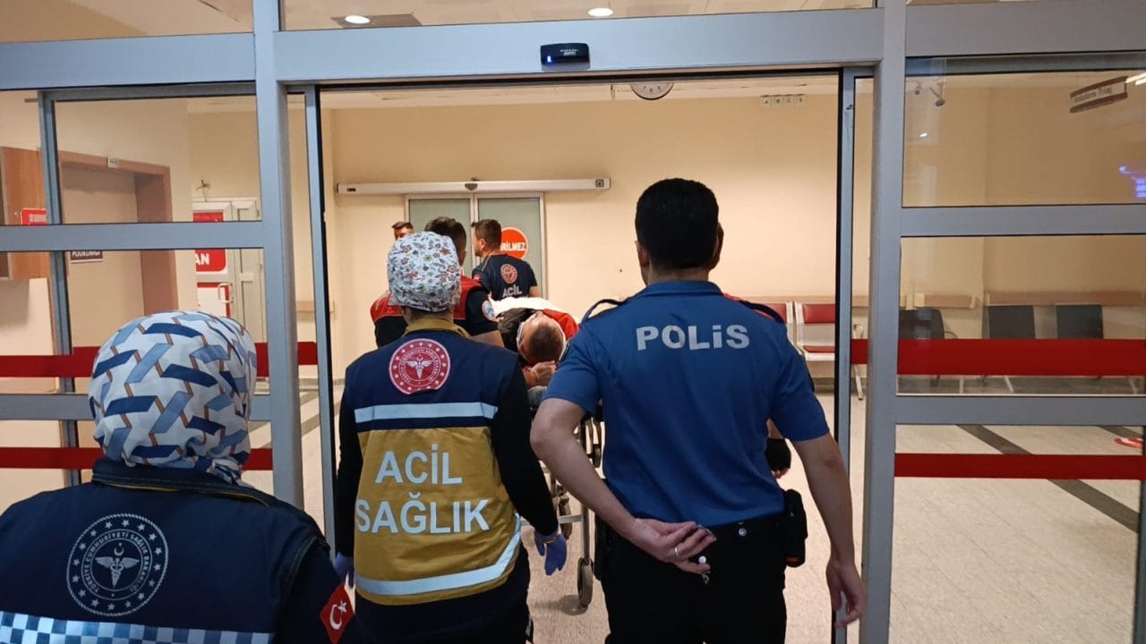 Adıyaman’da yunus polis ekibinin kullandığı motosikletin devrilmesi sonucu 2 polis