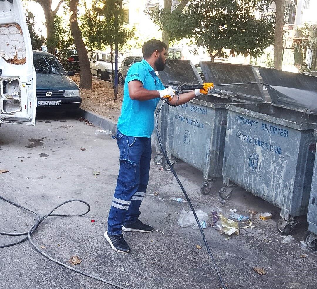 Yaz aylarında artan sıcaklıklarla birlikte kötü kokulara ve çevre kirliliğine