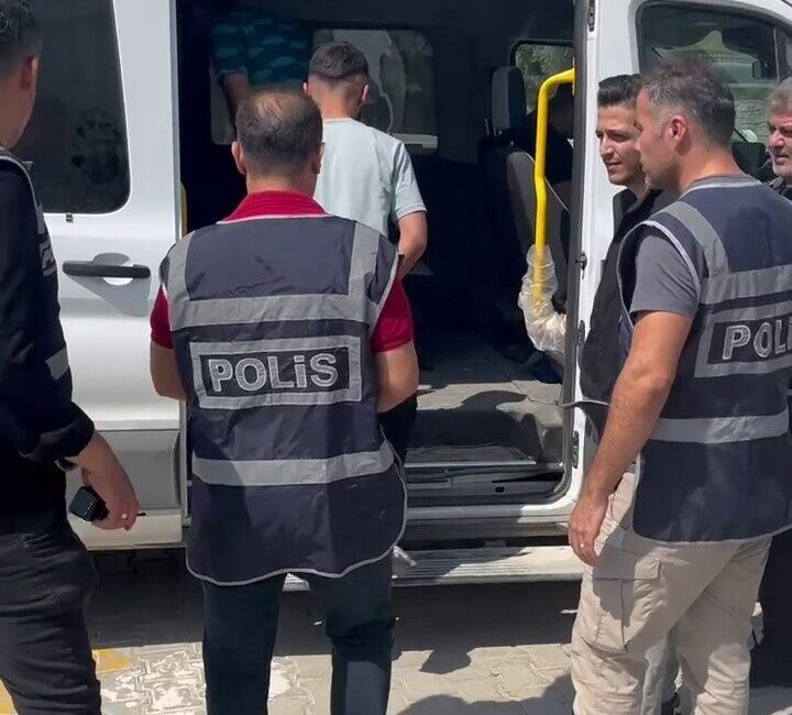 Hatay’da nakliye esnasında toplam değeri 25 milyon TL’yi bulan 492