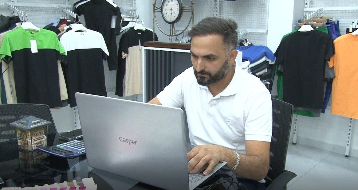 İstanbul’un Zeytinburnu ilçesinde bir tekstil firması sahibi, İsrail’e satış yapmak