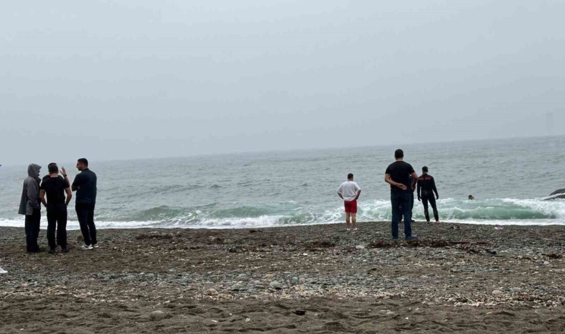 Trabzon’un Of ilçesinde 13 yaşındaki bir çocuk denizde kayboldu. Olay